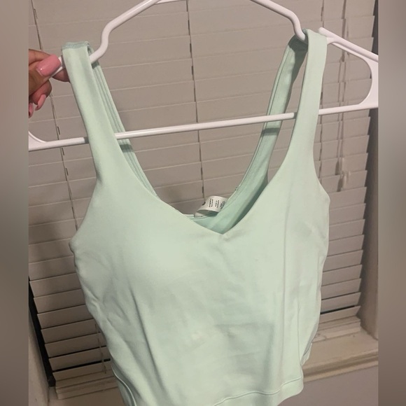 lululemon - Picture 1 of 2